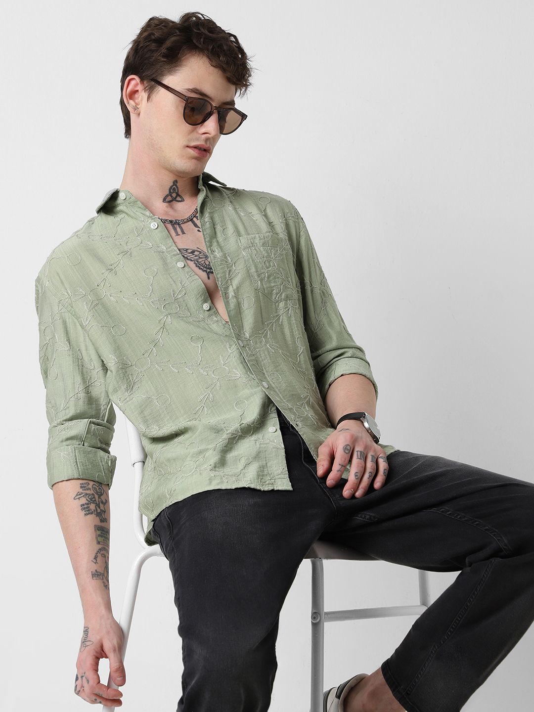 VASTRADO Men Classic Slim Fit Embroidered Casual Shirt
