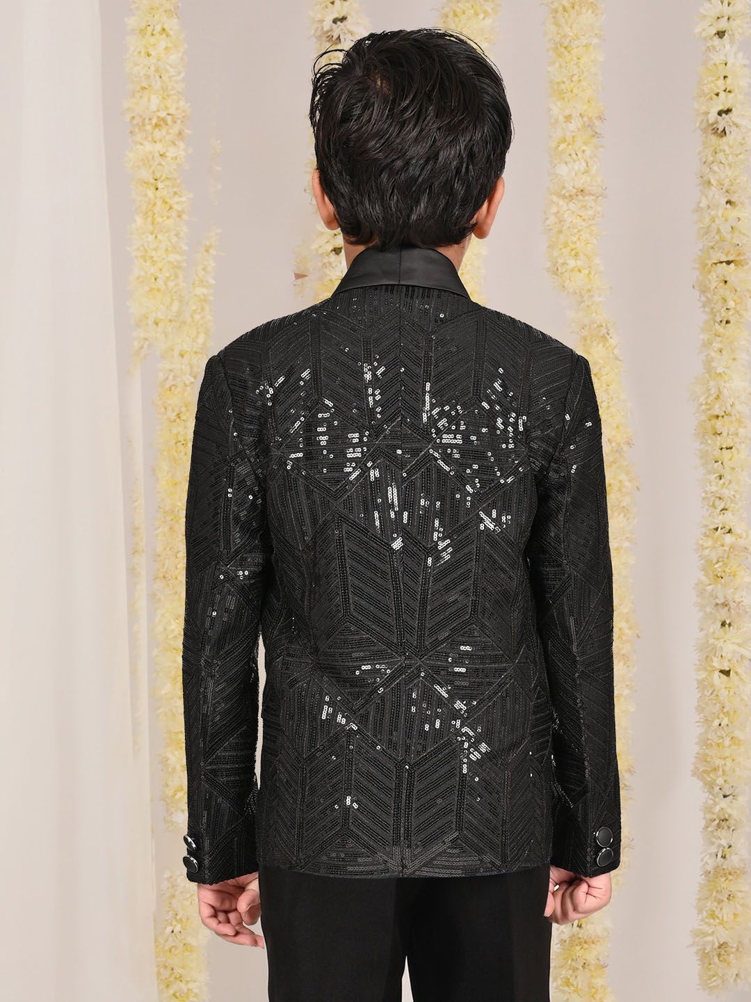 VASTRAMAY Boys Embellished Single Breasted Blazer