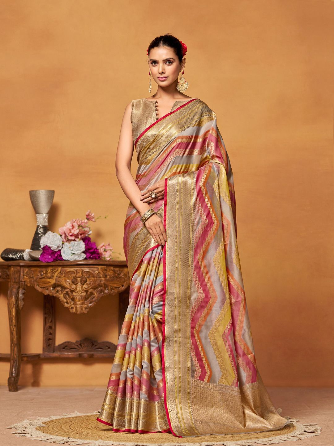 KALINI Women Silk Blend Woven Banarasi Saree With Blouse Piece