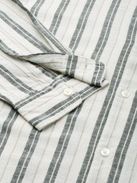 THE BEAR HOUSE Men Off-White & Black Slim Fit Striped Casual Cotton Shirt
