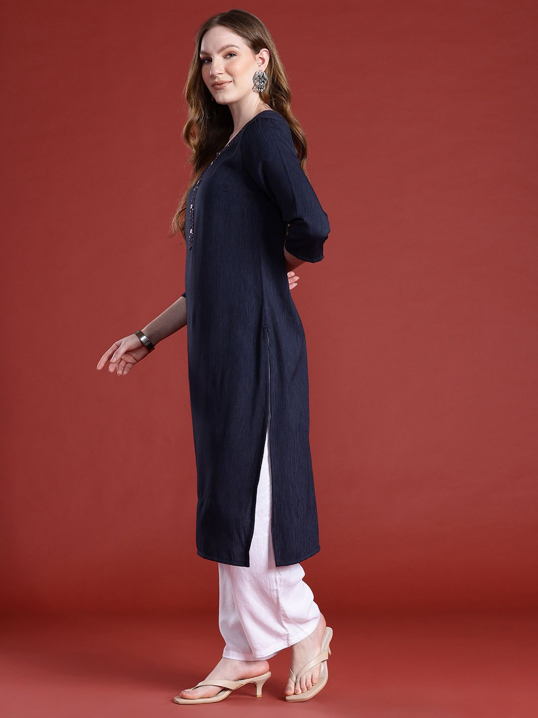 Anouk Sequins & Thread Work Straight Kurta
