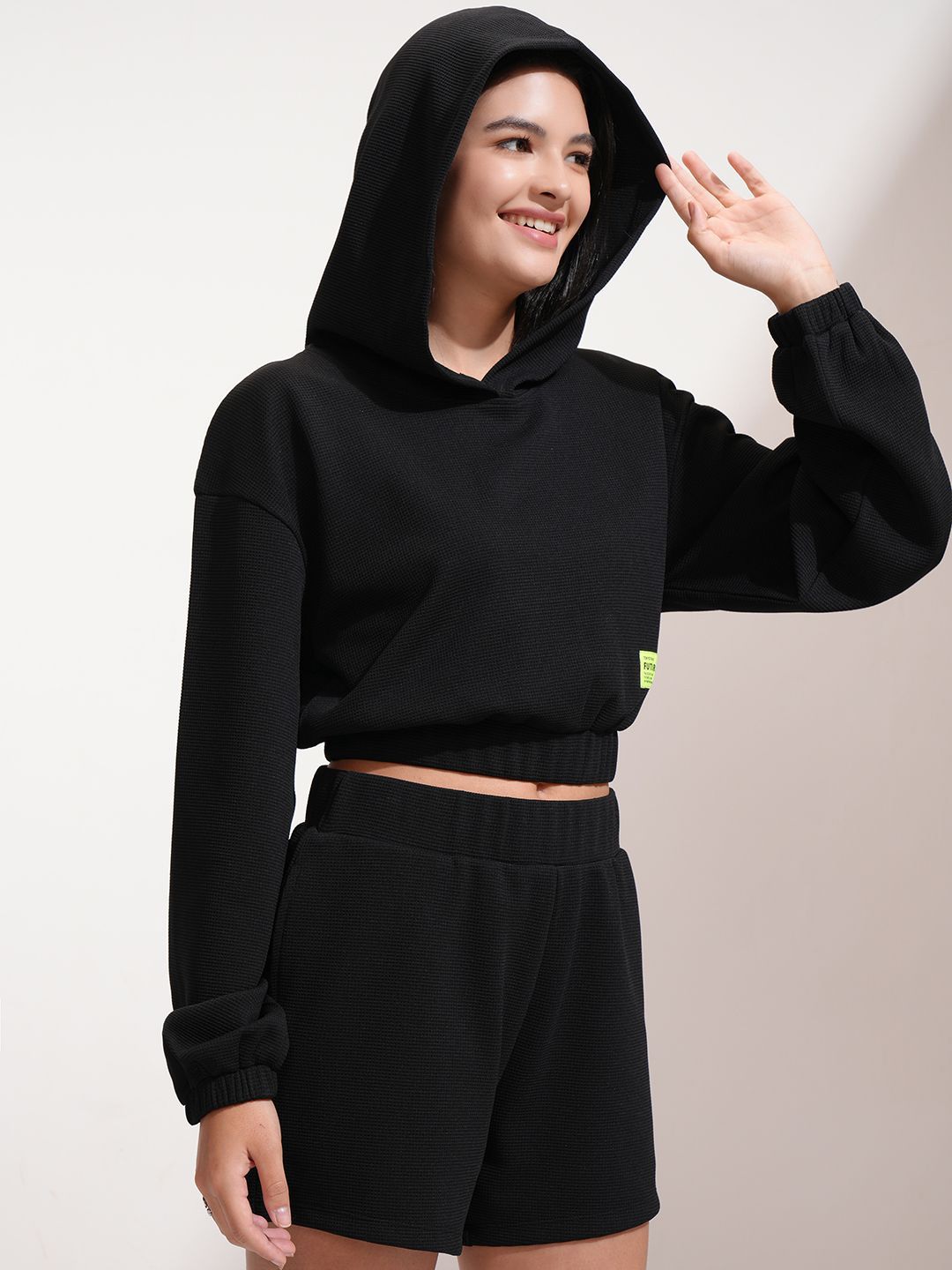 ESPYR By Tokyo Talkies Hooded Self Design Sweatshirt With Shorts