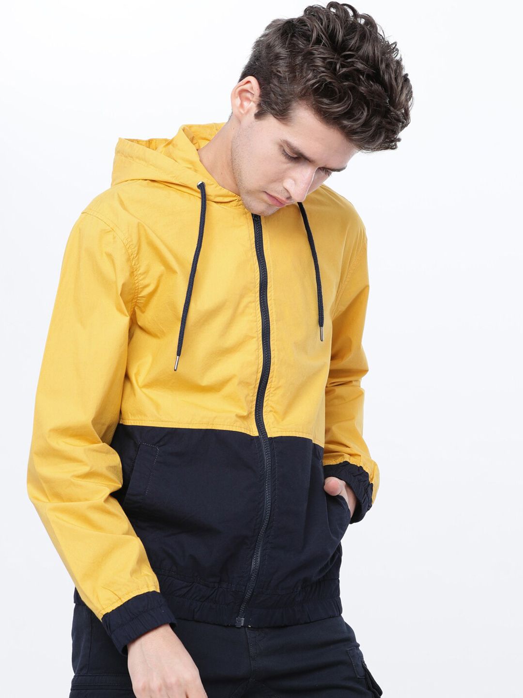 HIGHLANDER Men Mustard Striped Bomber