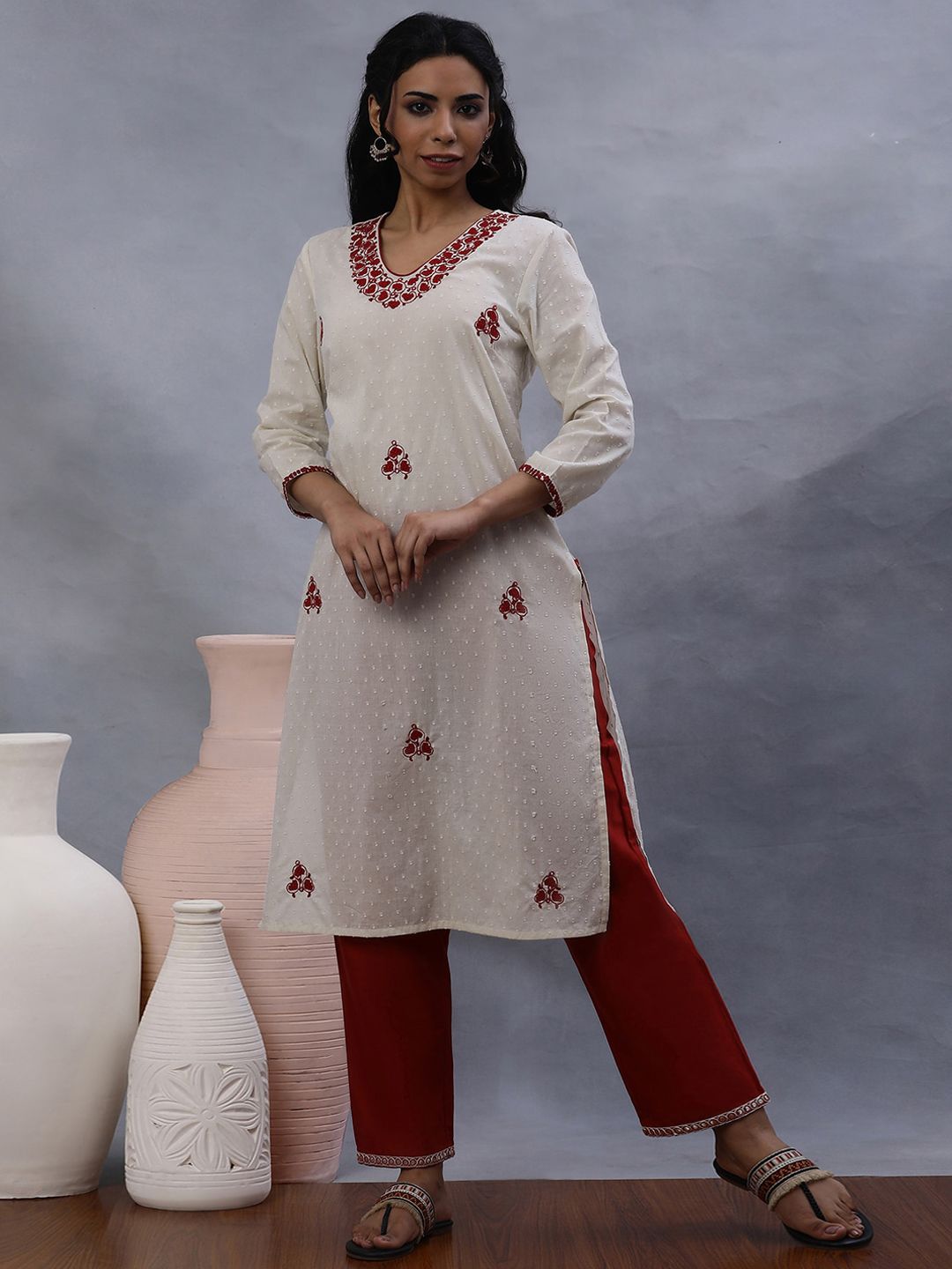 W Women Embroidered Mirror Work Kurta