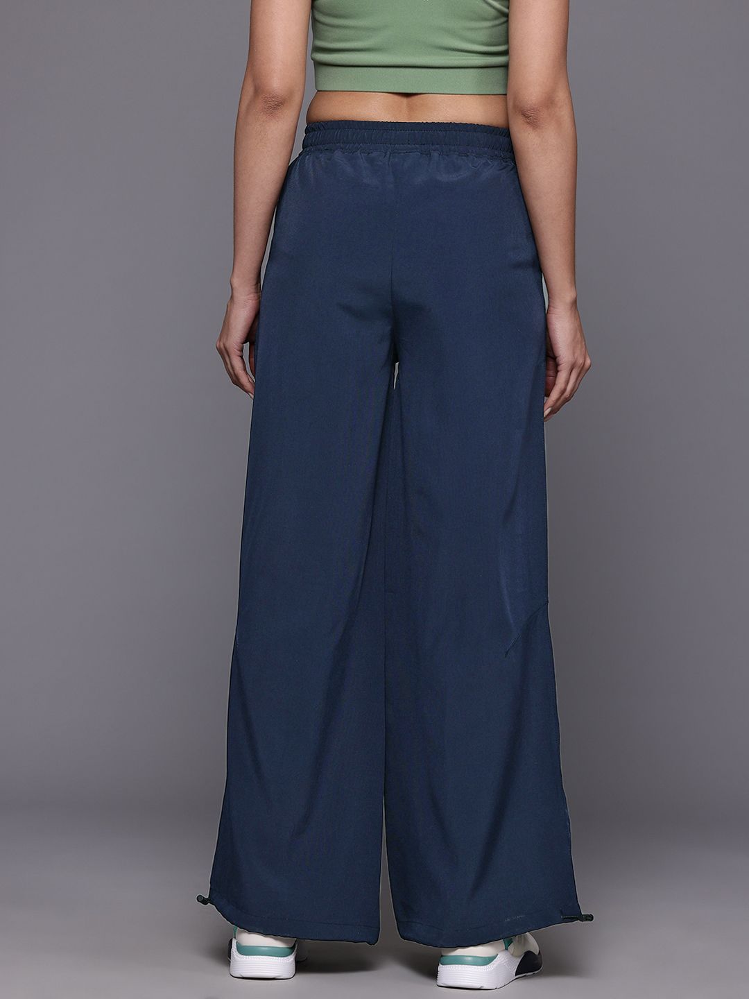 HRX by Hrithik Roshan Women Toggled Lifestyle Track Pants