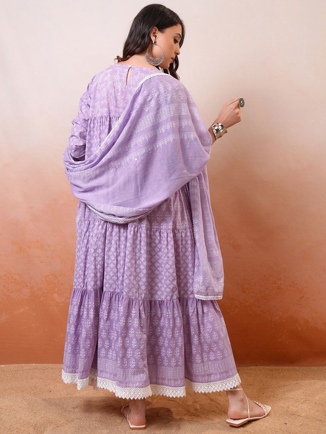 Vishudh Women Floral Print Maxi Midi Dress
