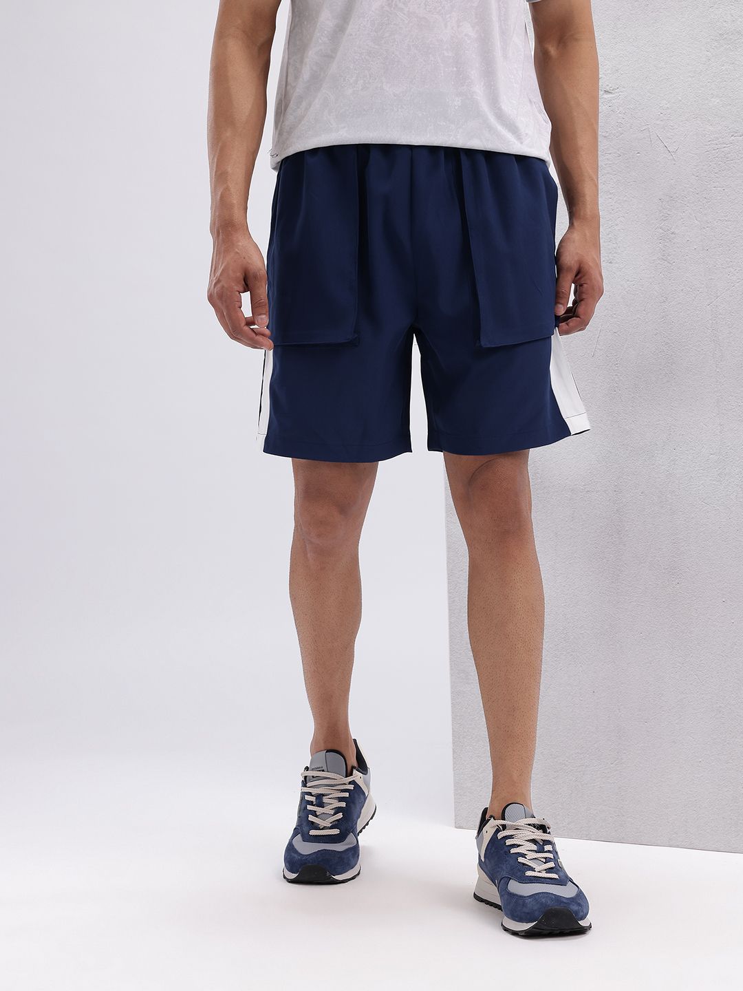 HRX by Hrithik Roshan Men Side Stripe Shorts