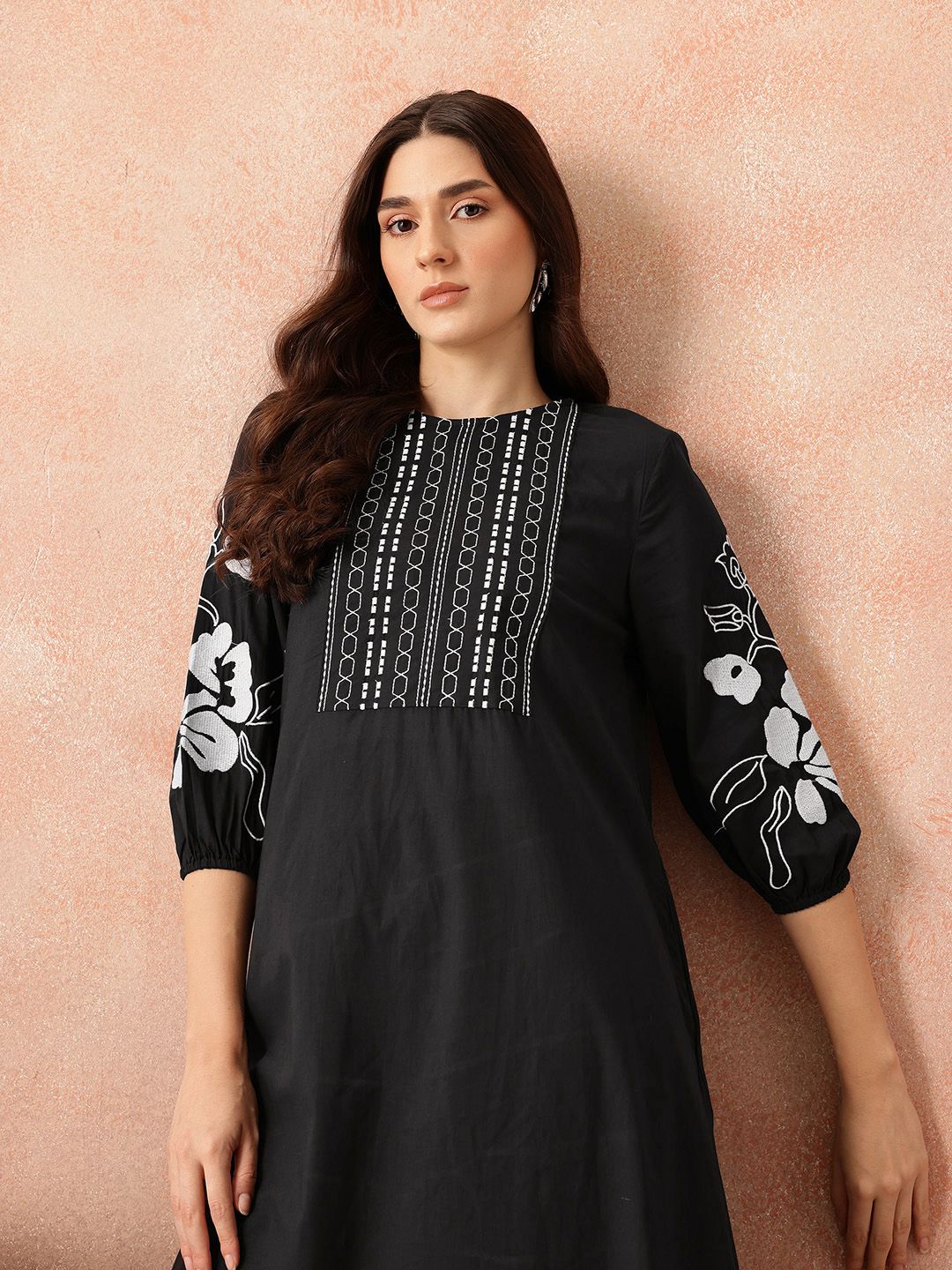 all about you Yoke Design Regular Thread Work Pure Cotton Kurta & Trousers