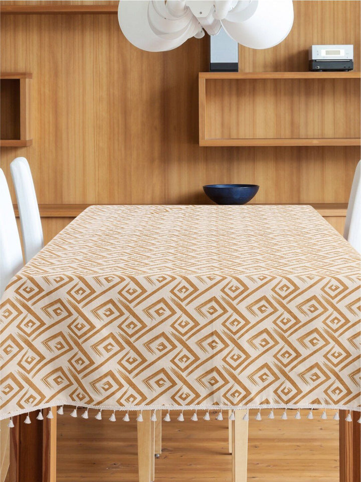 URBAN SPACE Taupe & White Printed Pure Cotton 4-Seater Table Cover