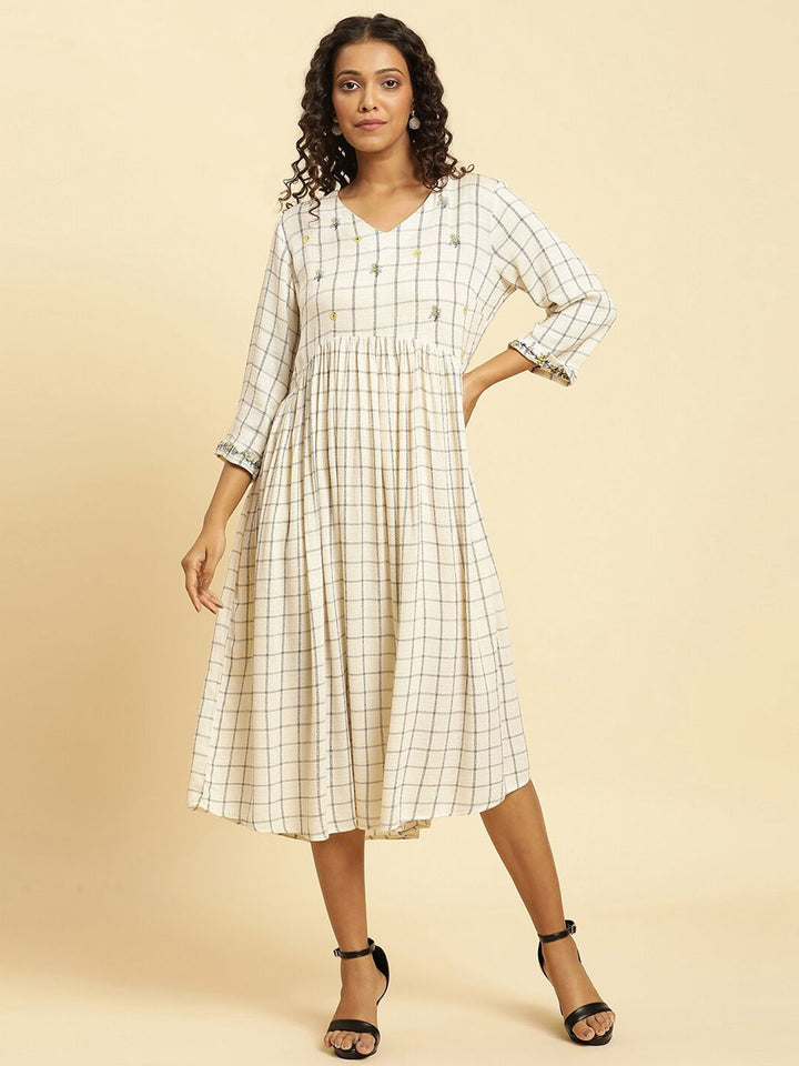 W Checked Round Neck A-Line Midi Dress