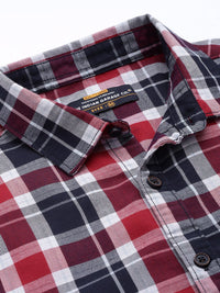The Indian Garage Co Men Navy Blue & Red Gingham Checked Pure Cotton Casual Shirt