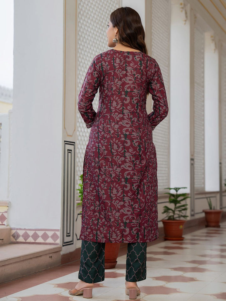 KALINI Floral Printed Notch Neck Straight Kurta With Trousers & Dupatta