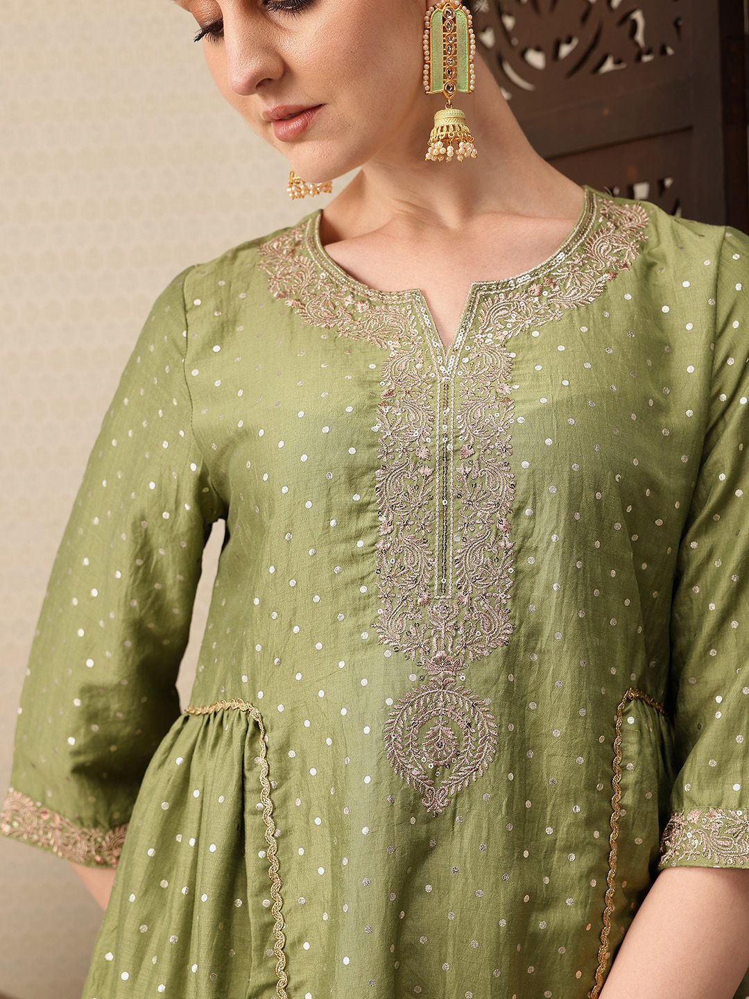 House of Pataudi Polka Dot Printed Sequinned A-Line Jashn Kurta