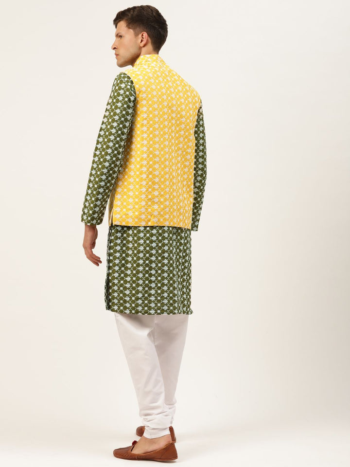 SOJANYA Men Green Ethnic Motifs Embroidered Thread Work Kurta with Churidar