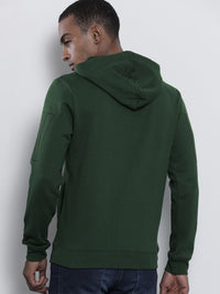 The Indian Garage Co Men Olive Green & Black Typography Print Hooded Sweatshirt