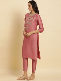 W Pink Ethnic Motifs Embroidered Thread Work Straight Kurta