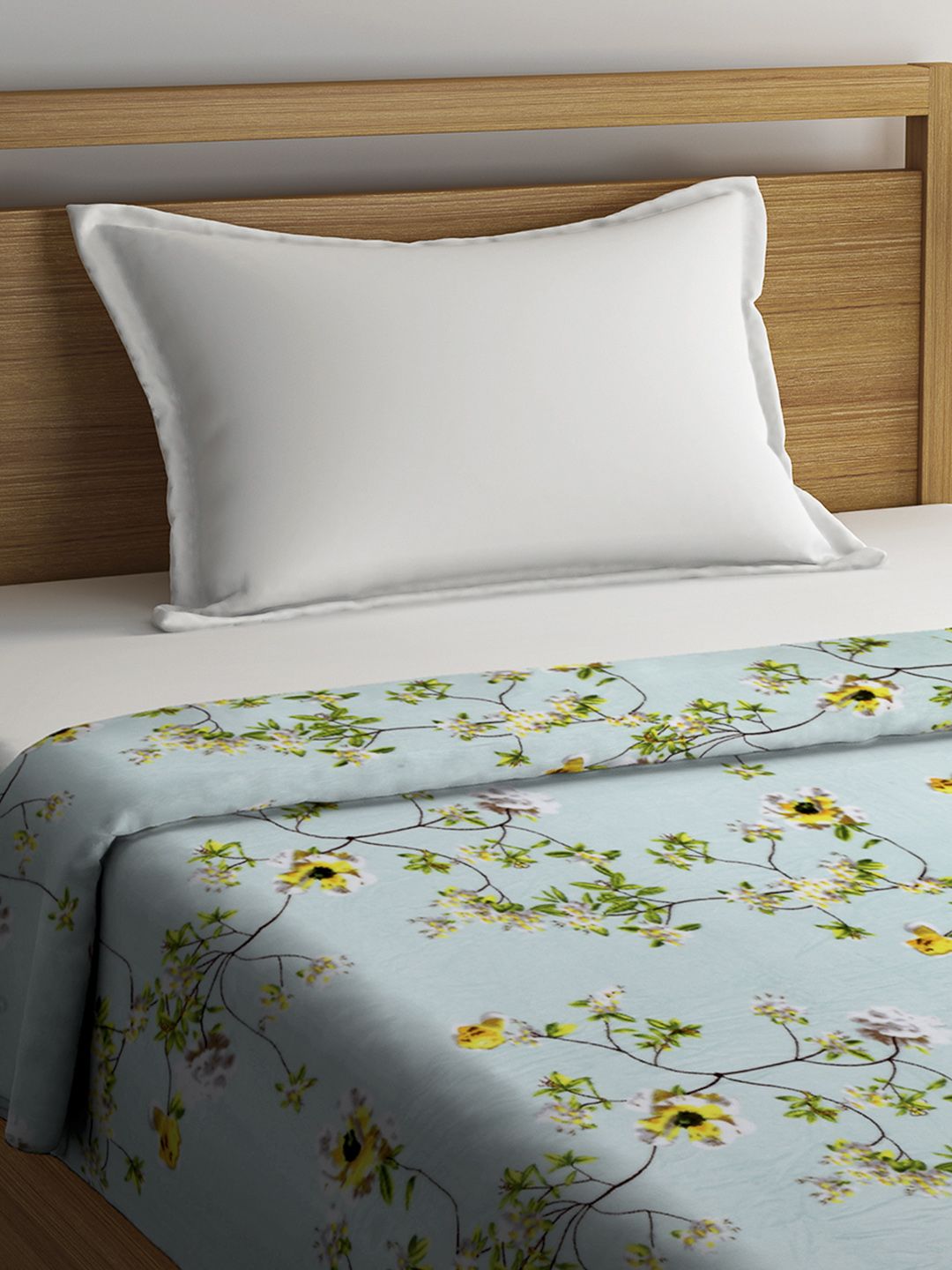 Cortina Turquoise Blue Ethnic Motifs AC Room 250 GSM Single Bed Blanket
