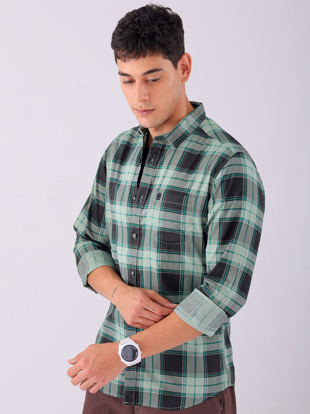 The Indian Garage Co Men Black & Green Tartan Checks Pure Cotton Casual Shirt