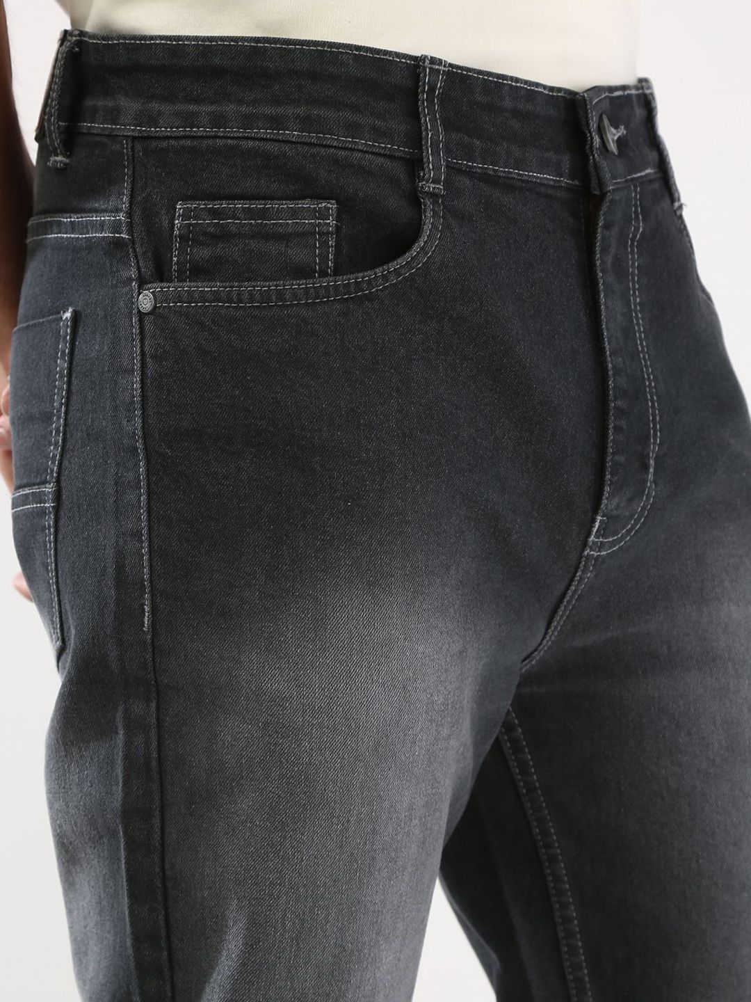 Urbano Fashion Men Dark Grey Straight Fit Washed Jeans