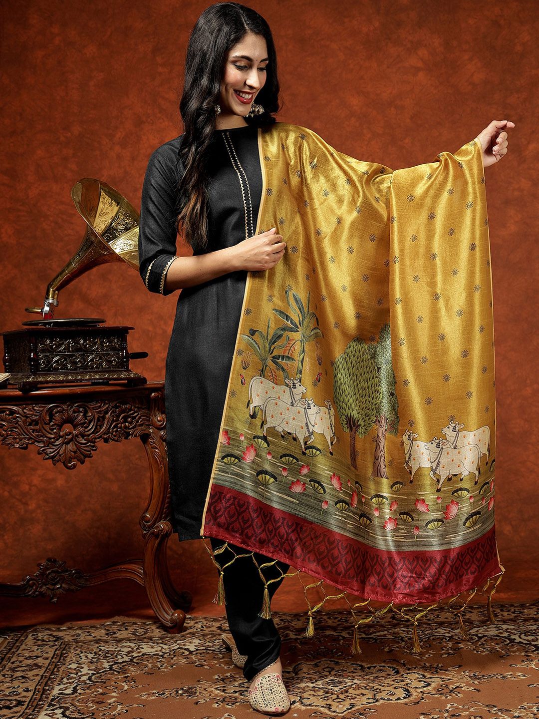 Kalini Women Straight Kurta Pant Set With Digital Print Dupatta