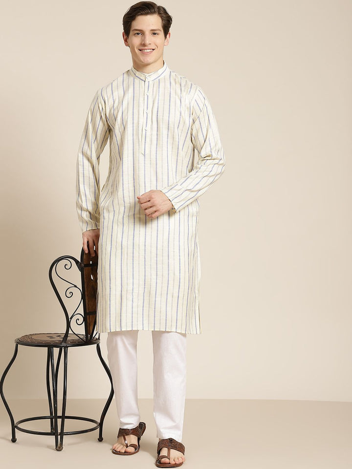 SOJANYA Men Cream-Coloured & Blue Pure Cotton Striped Kurta