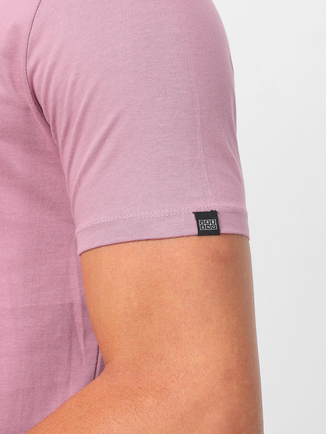 Urbano Fashion Mandarin Collar Slim Fit T-shirt