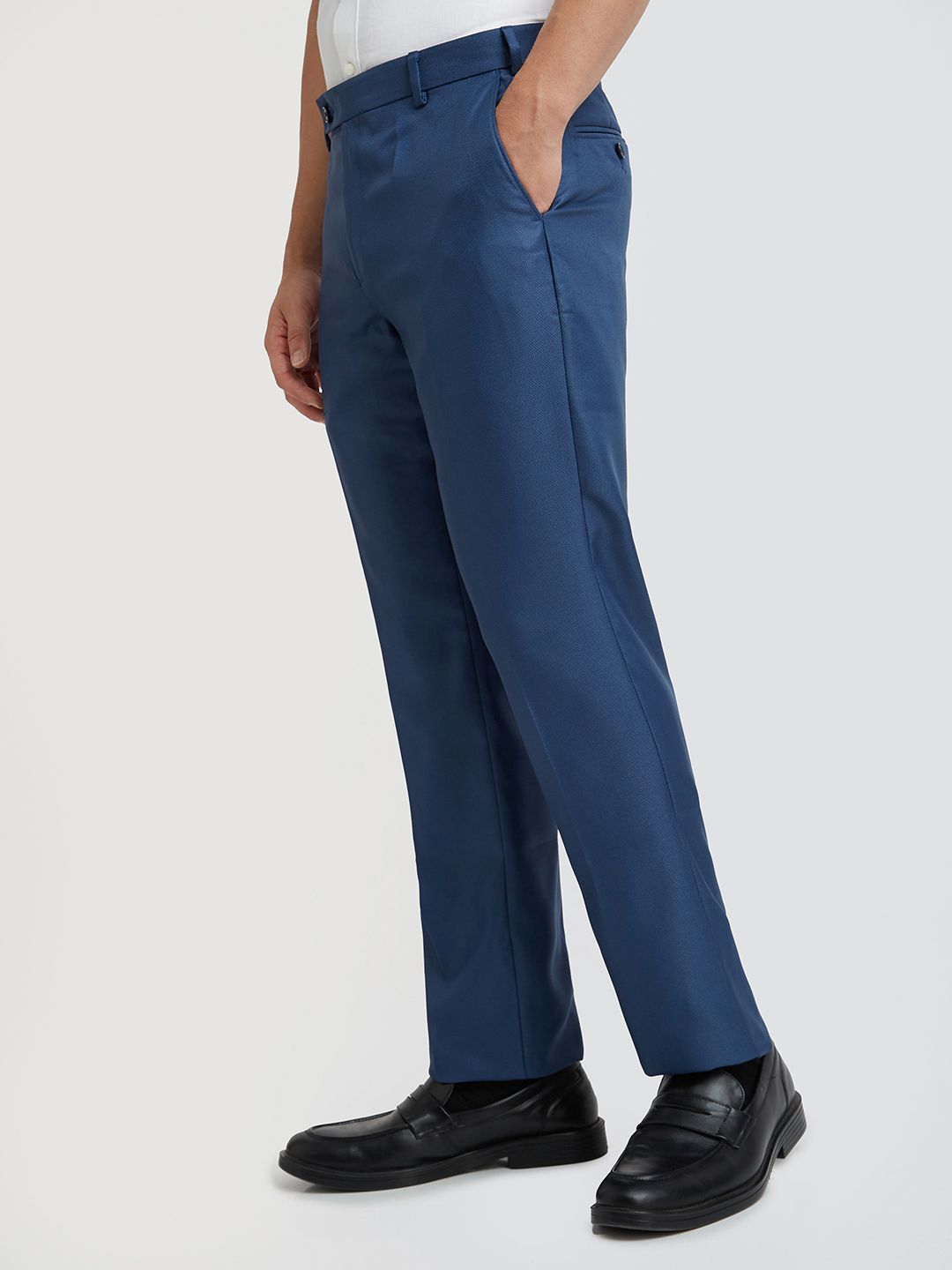 Park Avenue Men Textured Formal Trousers