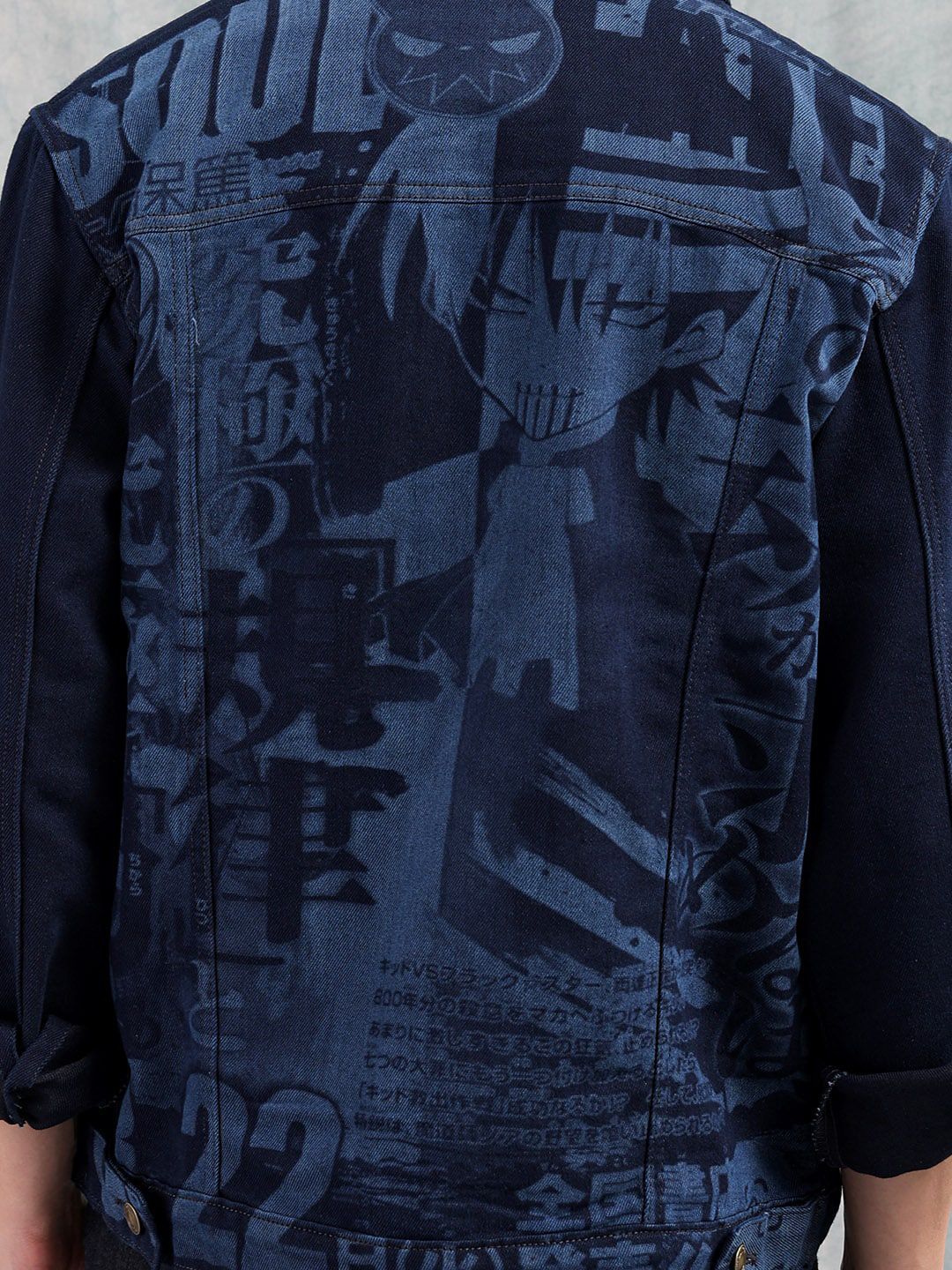 The Indian Garage Co Men Slim Fit Washed Denim Jacket with Flap Pockets