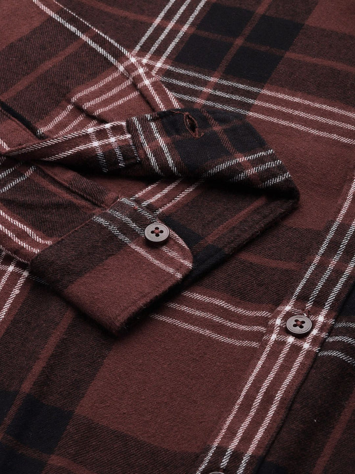 THE BEAR HOUSE Men Brown & Black Slim Fit Tartan Checked Cotton Casual Shirt