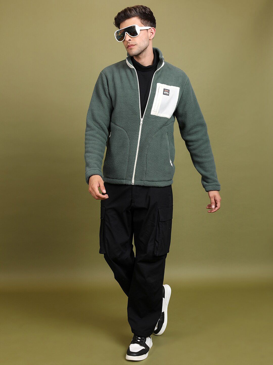HIGHLANDER Mock Collar Front-Open Sweatshirt