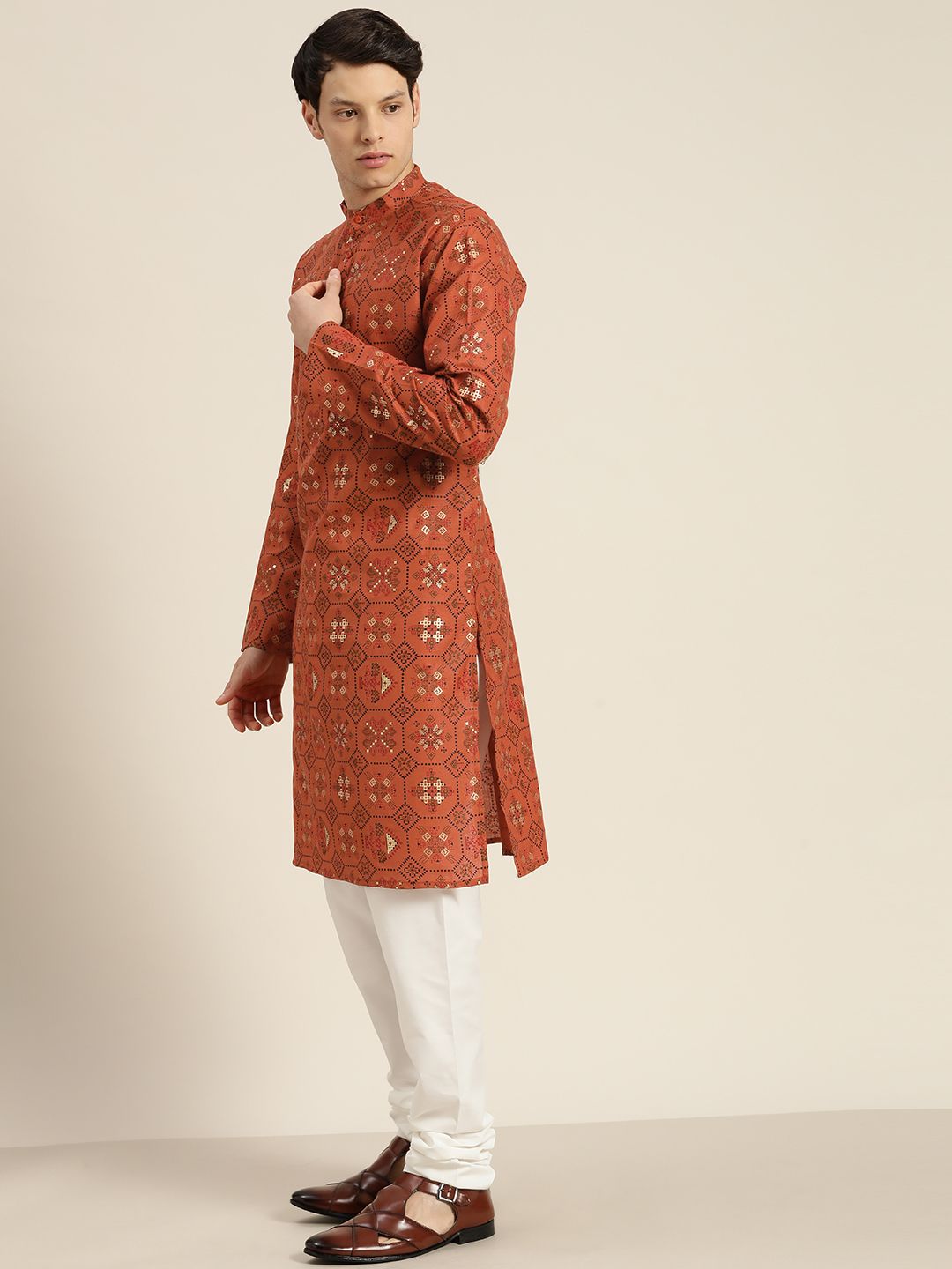 SOJANYA Printed Regular Kurta With Churidar