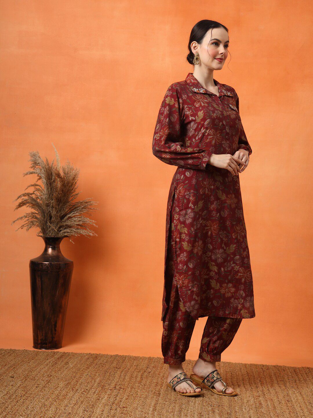 Anouk Floral Embroidered Regular Thread Work Kurta with Trousers