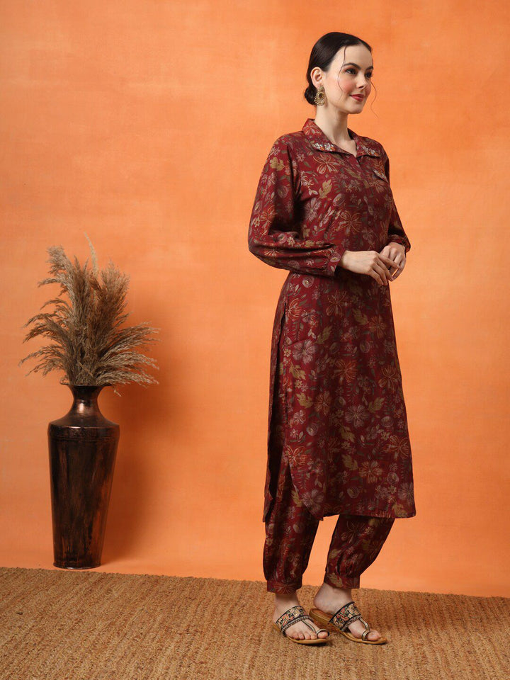 Anouk Floral Embroidered Regular Thread Work Kurta with Trousers