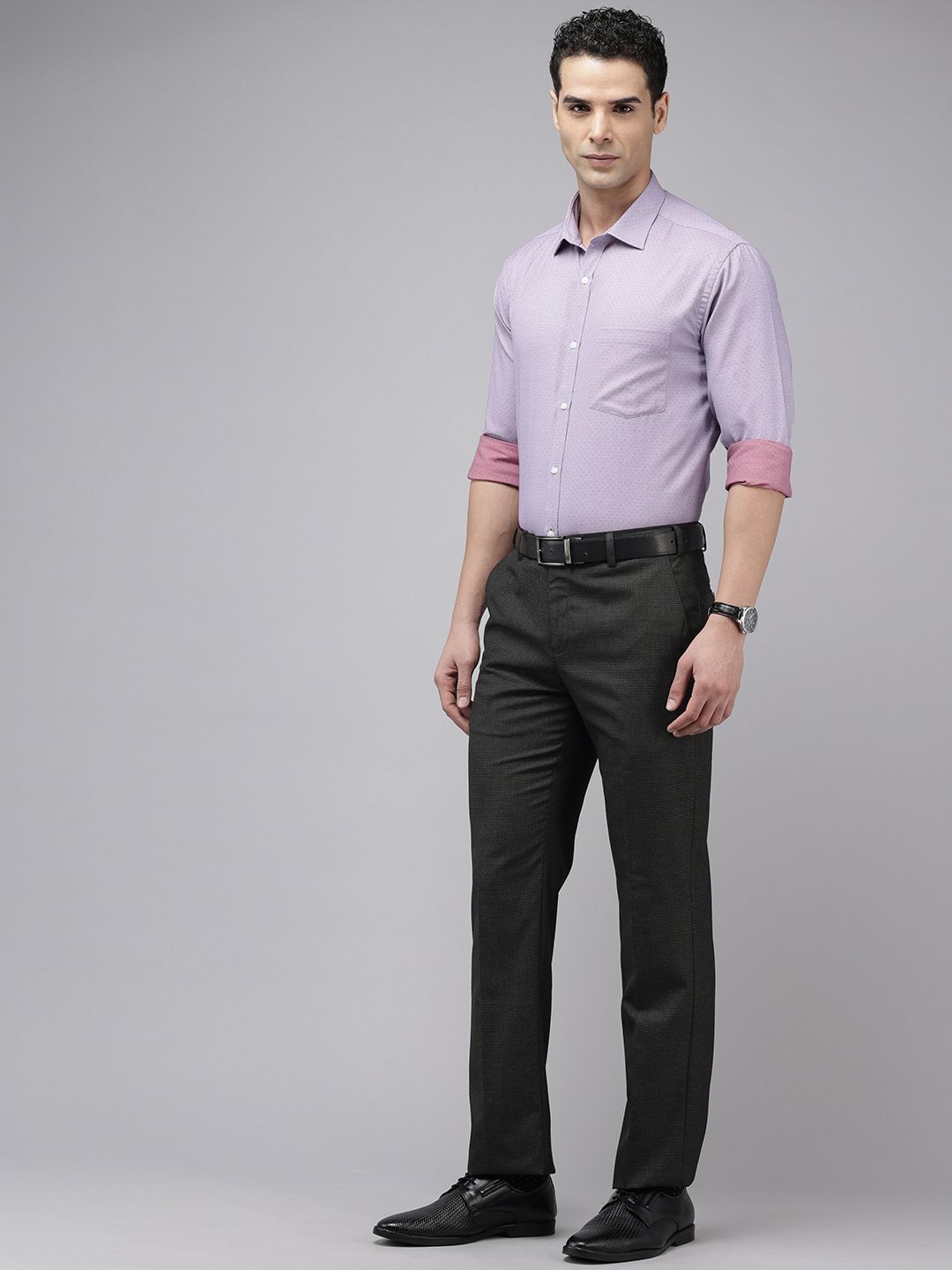 Park Avenue Men Checked Formal Trousers