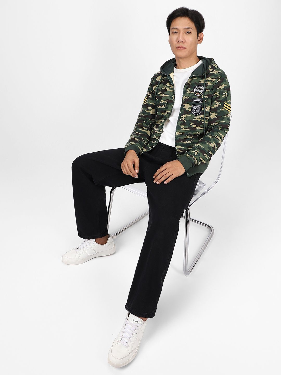 Urbano Fashion Cotton Camouflage Printed Hooded Neck Sweatshirt