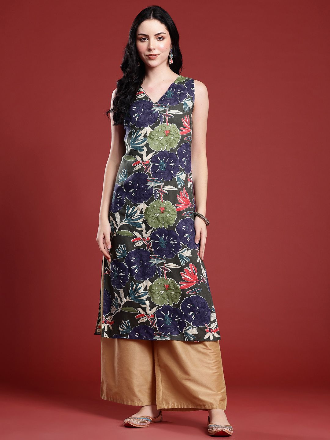 Anouk Floral Printed V-Neck Straight Kurta