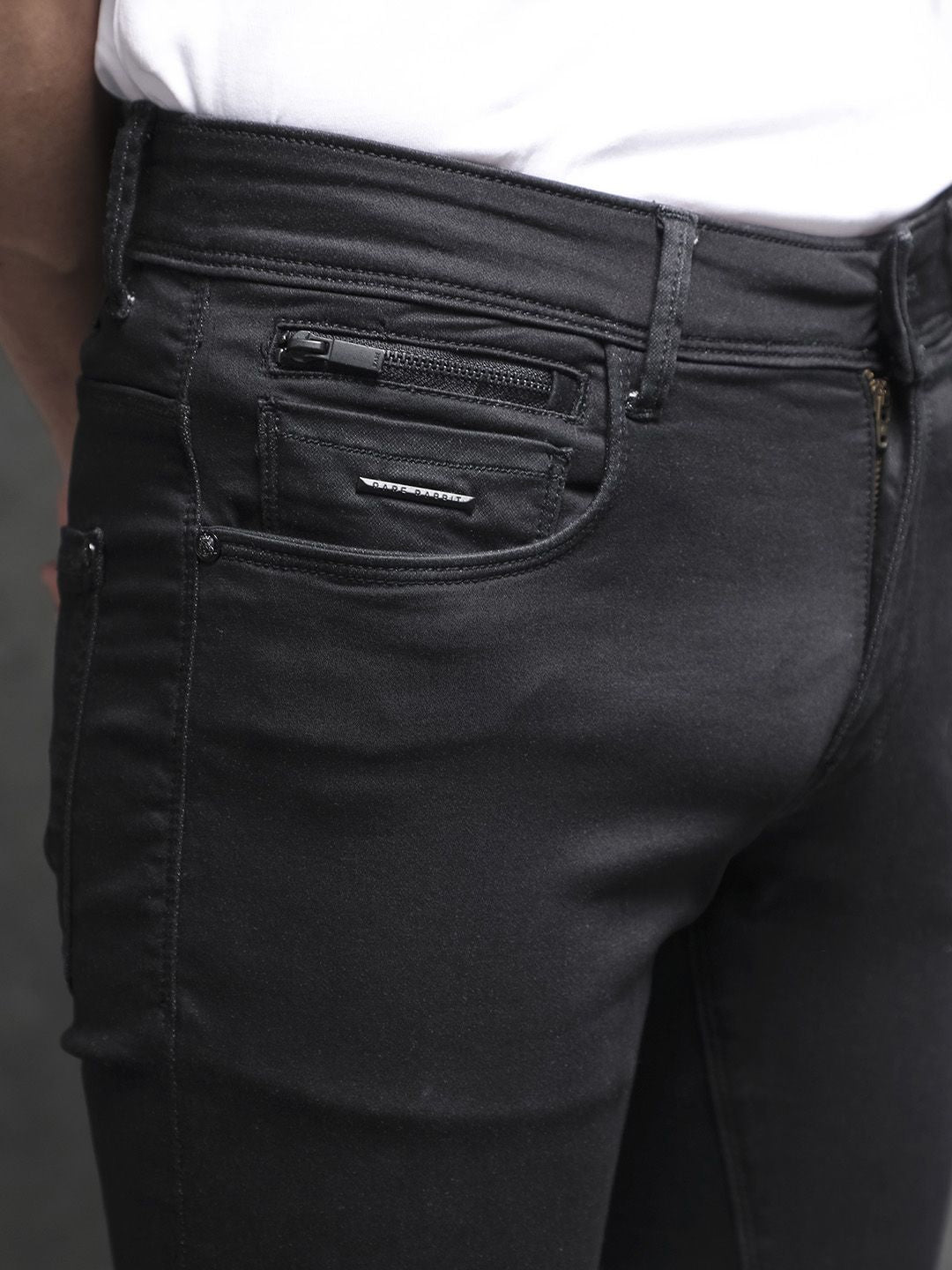 RARE RABBIT Men Radley Regular Fit Mid-Rise Cotton Jeans
