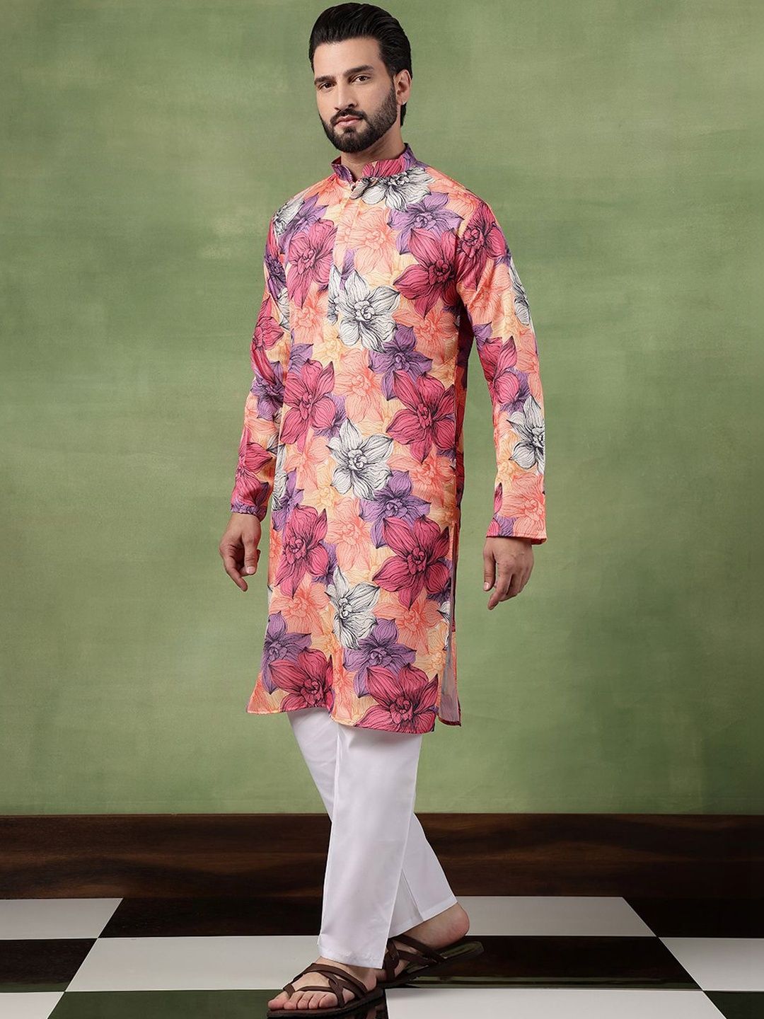 SOJANYA Men Floral Printed Kurta
