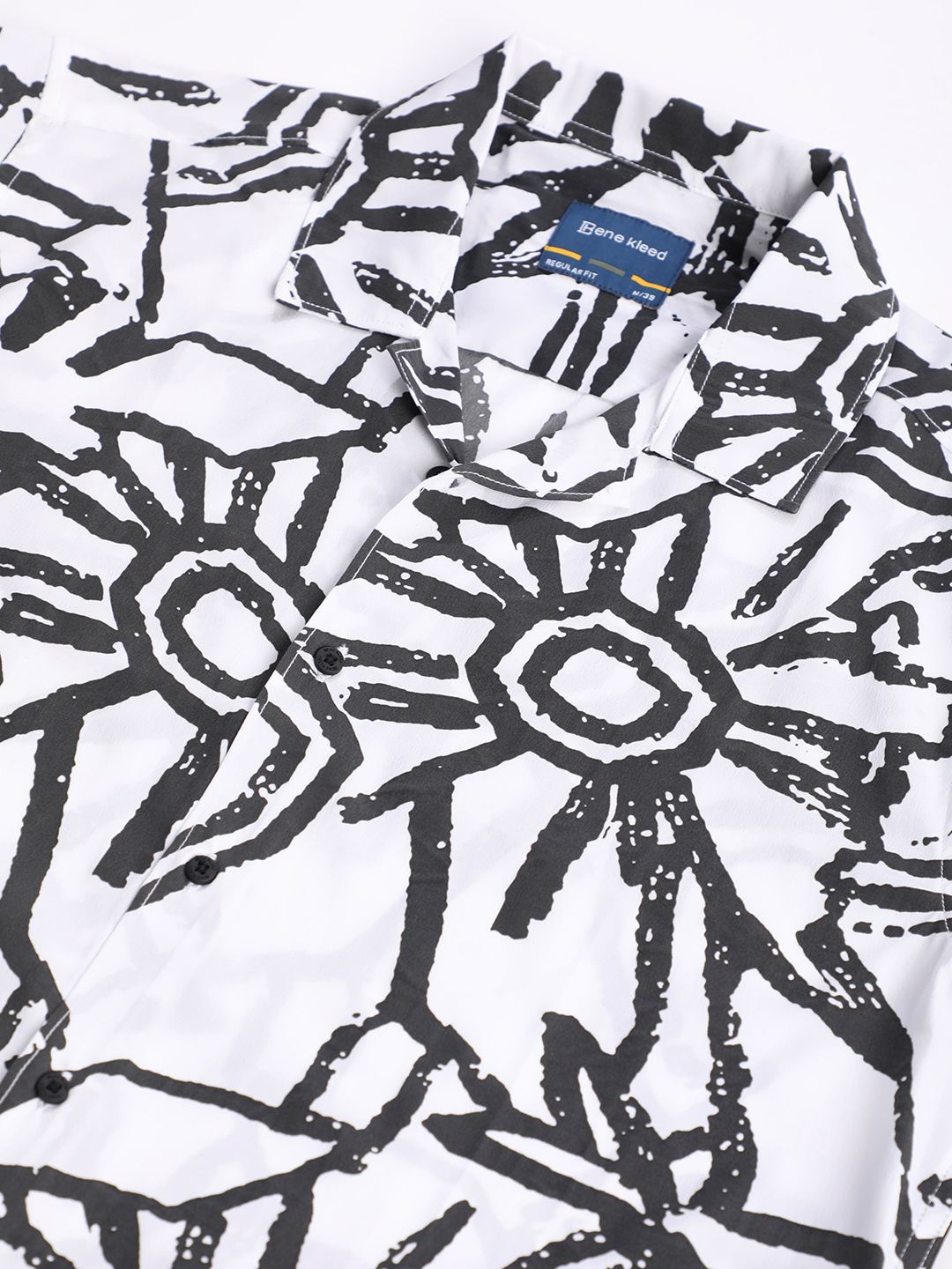 Bene Kleed Men Abstract Printed Cuban Collar Casual Shirt