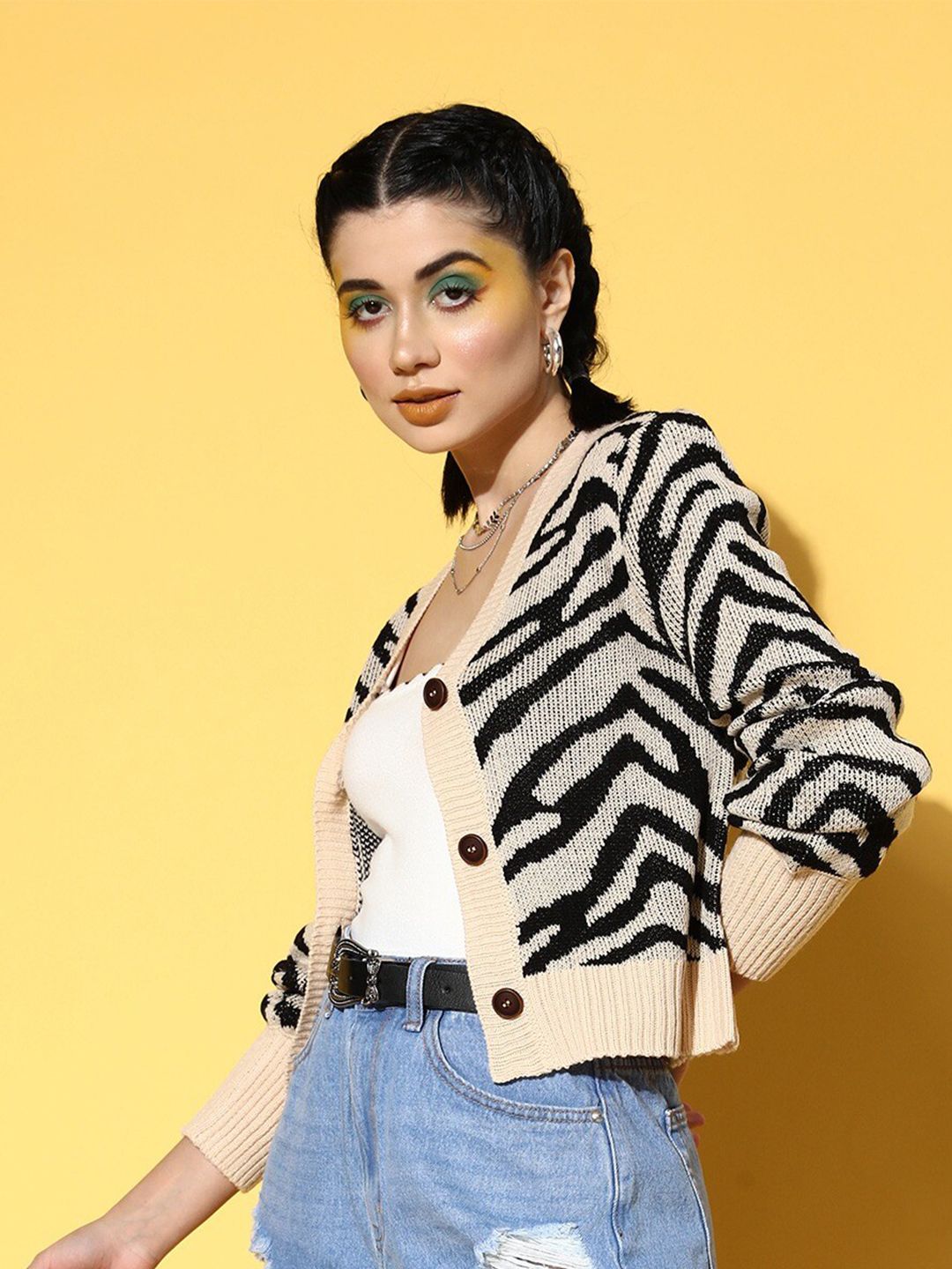 SASSAFRAS Women Beige & Black Animal Printed Crop Cardigan