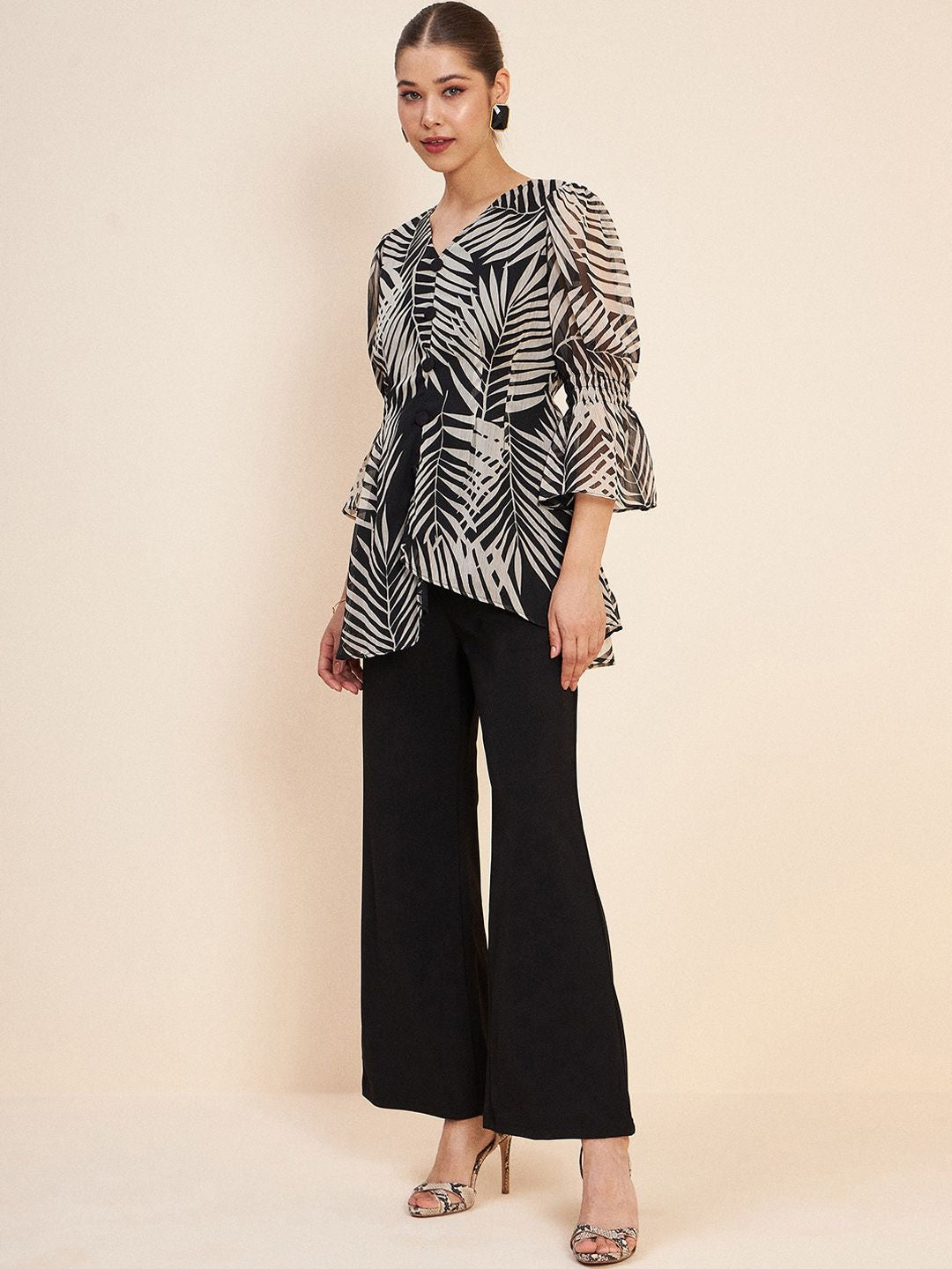 Antheaa Black Conversational Printed V-Neck Puff Sleeve Co-Ords