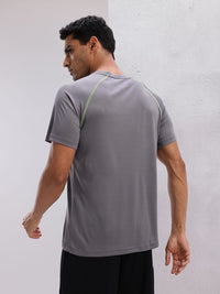 HRX by Hrithik Roshan Contrast Stitching Raglan Sleeves Rapid-Dry Training T-shirt