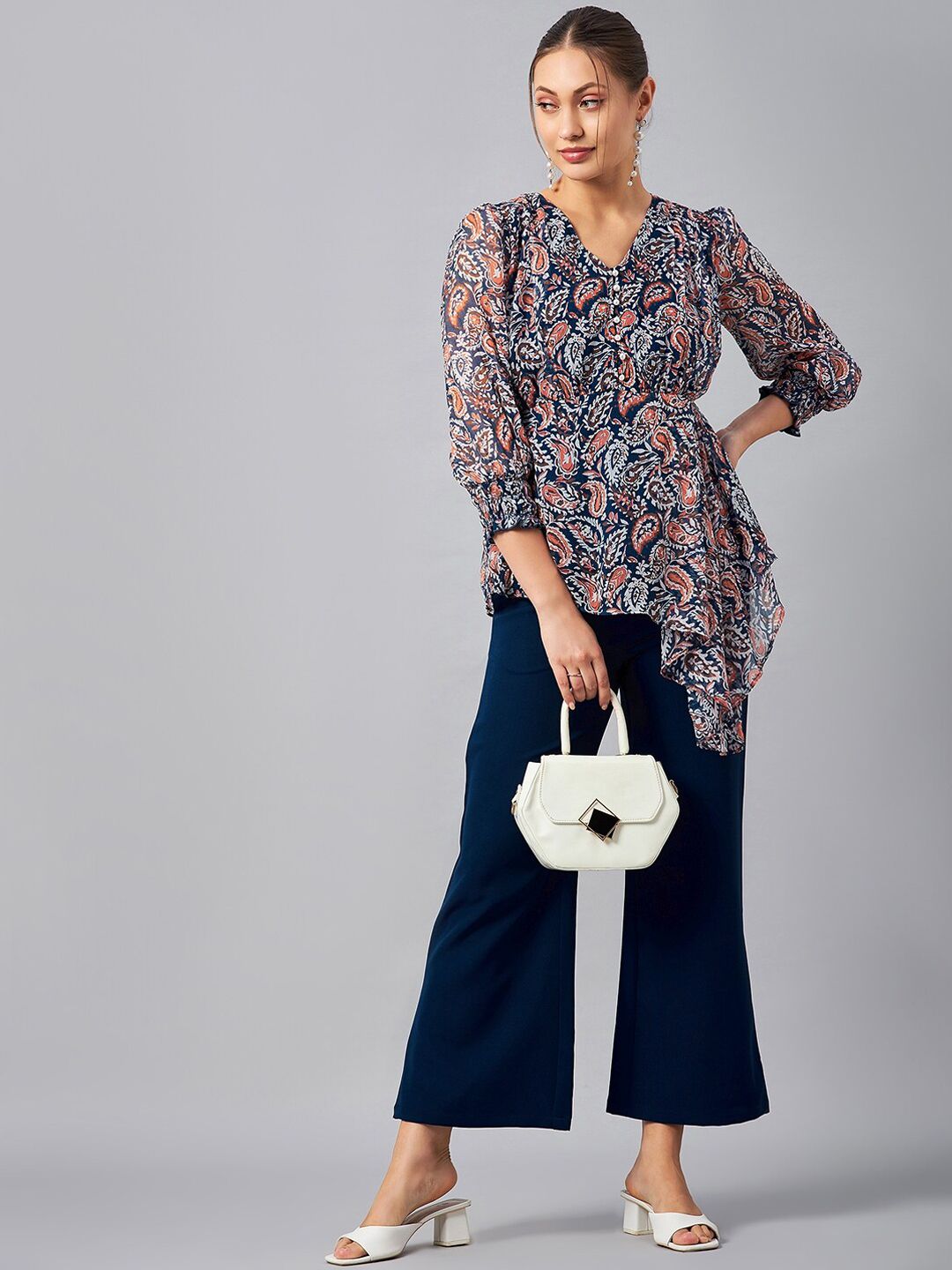 Antheaa Printed V-Neck Tunic With Trousers