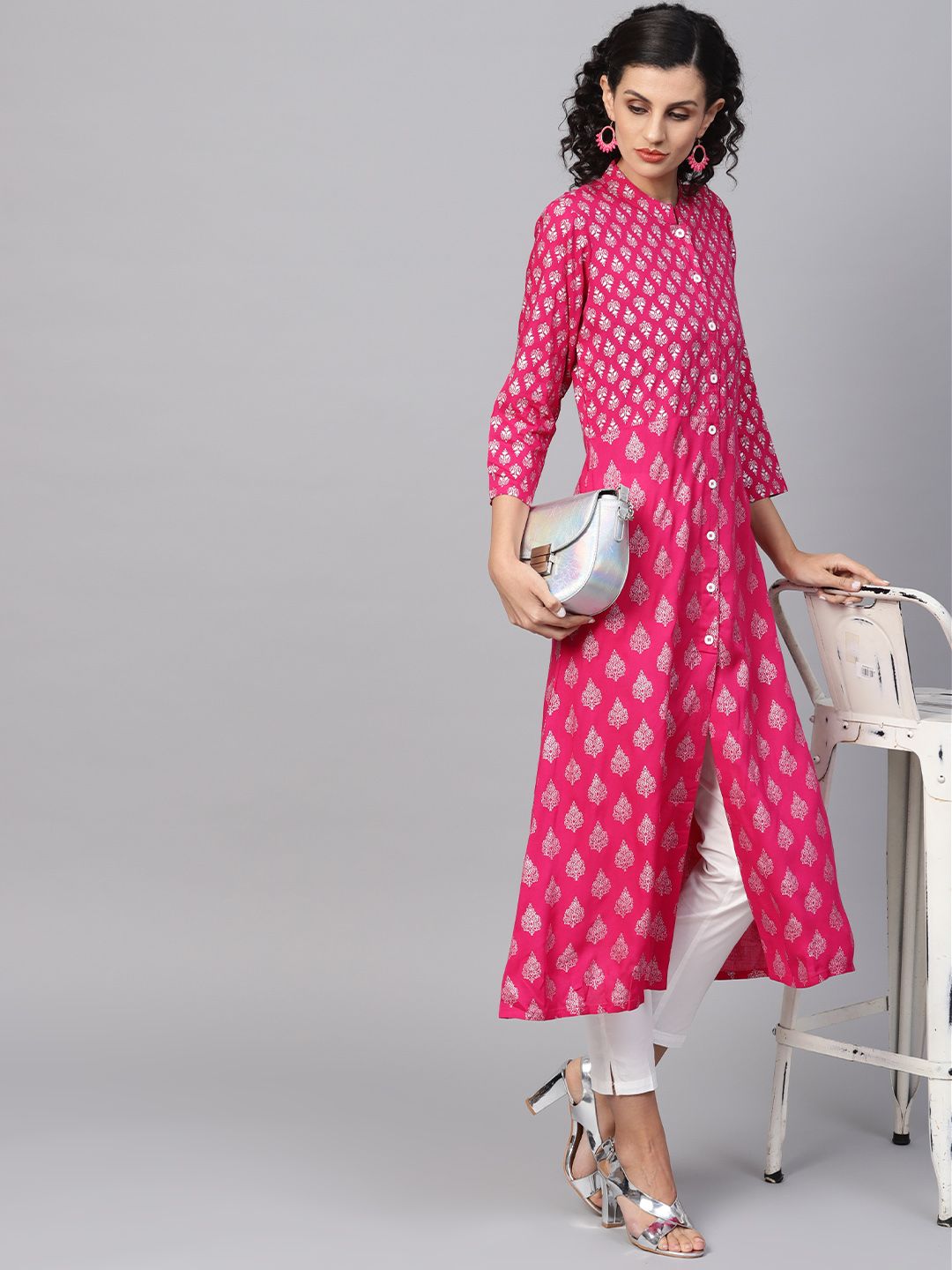 SOJANYA Women Pink & Silver Foil Print A-Line Kurta