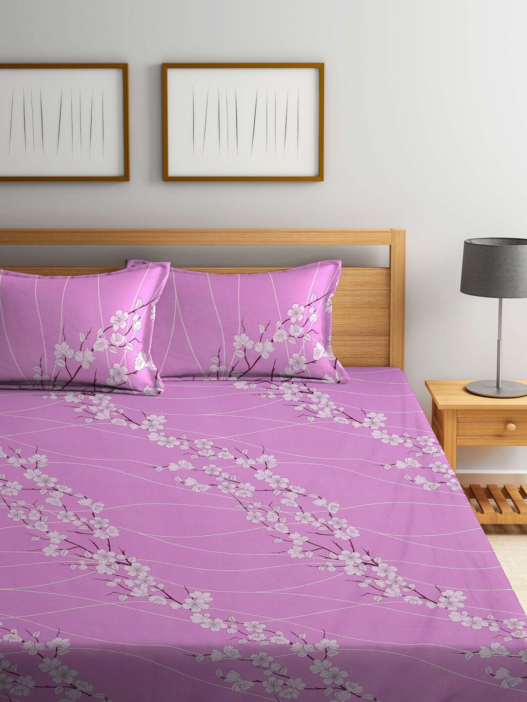 KLOTTHE Purple & White Floral Pure Cotton 400 TC Double King Bedsheet With 2 Pillow Covers