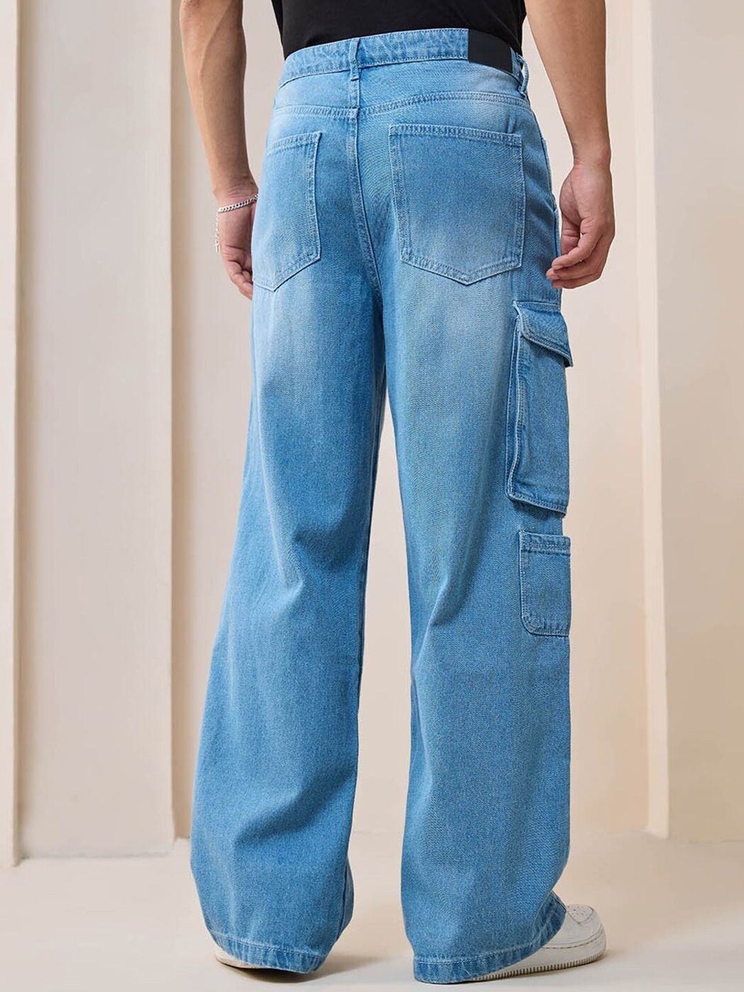 Bewakoof Straight Fit High-Rise Mildly Distressed Light Fade Organic Cotton Baggy Jeans