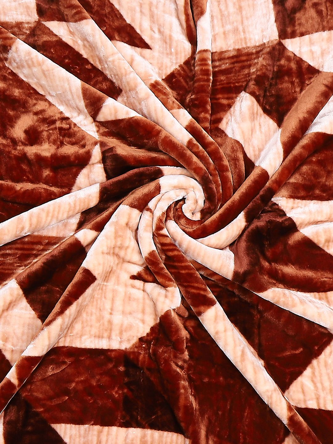 Monte Carlo Brown & cream Colored Geometric Printed Mild Winter 600 GSM Double Bed Blanket