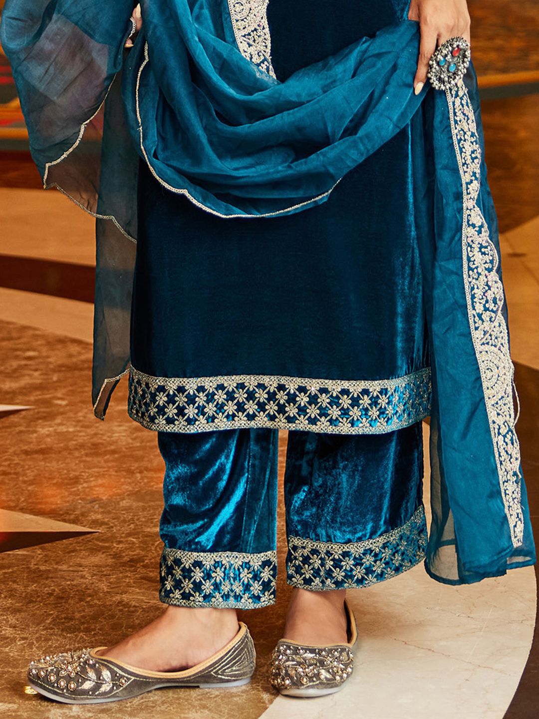 Indo Era Women Ethnic Motifs Embroidered Regular Velvet Kurta with Trousers & With Dupatta