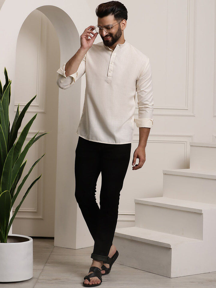 SOJANYA Band Collar Straight Kurta