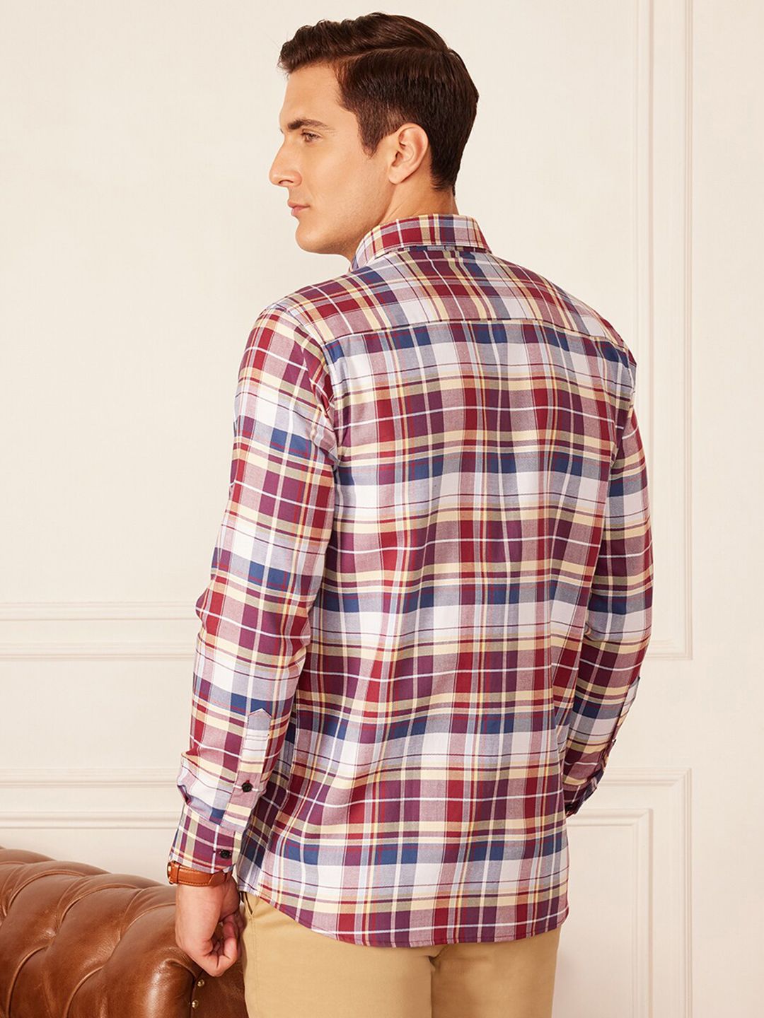 Dennison Smart Tartan memeriksa baju kasual kolar